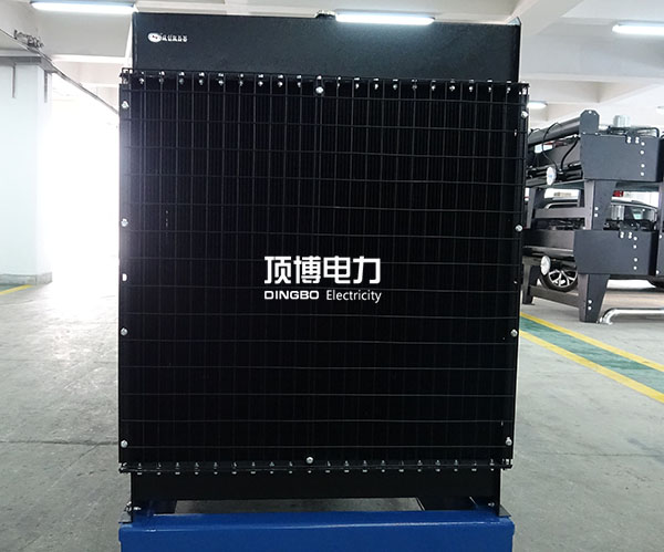 柴油發(fā)電機組散熱器腐蝕問題影響機組散熱，用戶該如何處理？