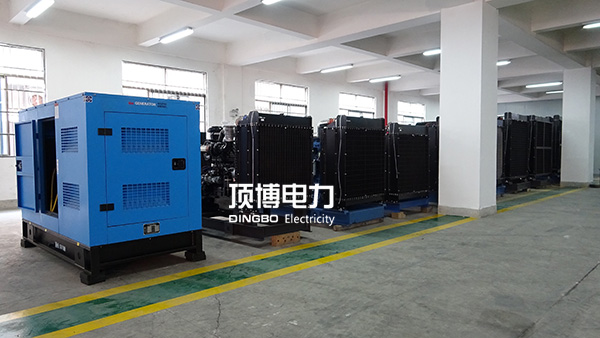 開放式和靜音式發(fā)電機(jī)組有哪些區(qū)別？為什么選擇靜音型柴油發(fā)電機(jī)組？