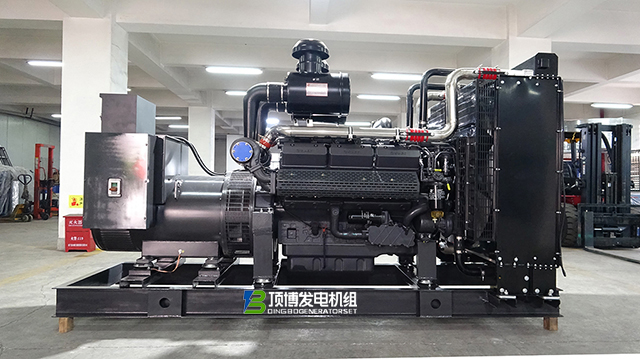 24小時(shí)不間斷供電：頂博柴油發(fā)電機(jī)組，多領(lǐng)域適應(yīng)性強(qiáng)的能源解決方案