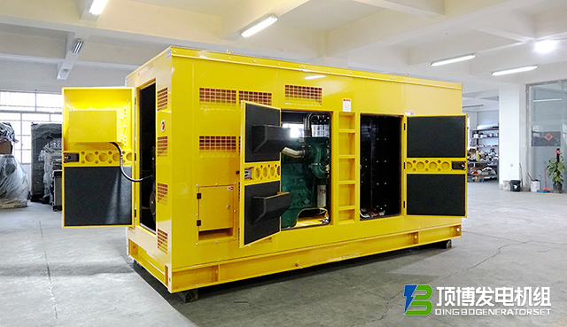 400kw康明斯-側(cè)面圖-開門-高清-加水印 拷貝.jpg