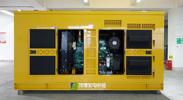 400kw康明斯-正面圖-開(kāi)門(mén)-高清 拷貝.jpg